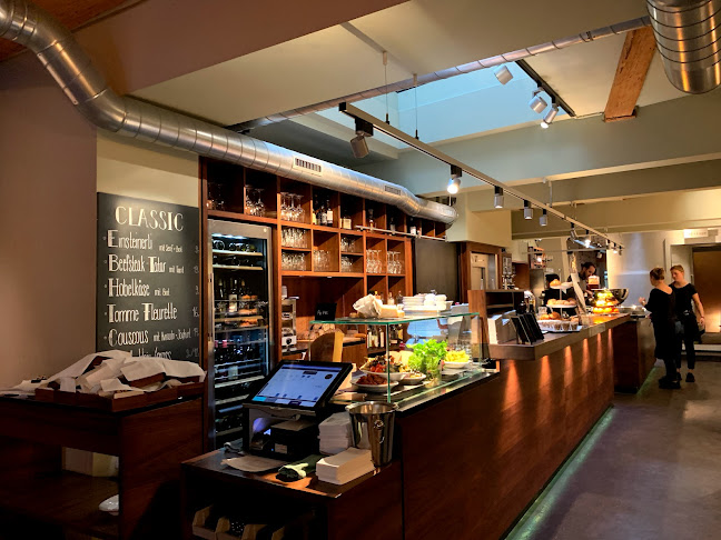 Einstein – café & bel étage - Gastronomie und Hotellerie