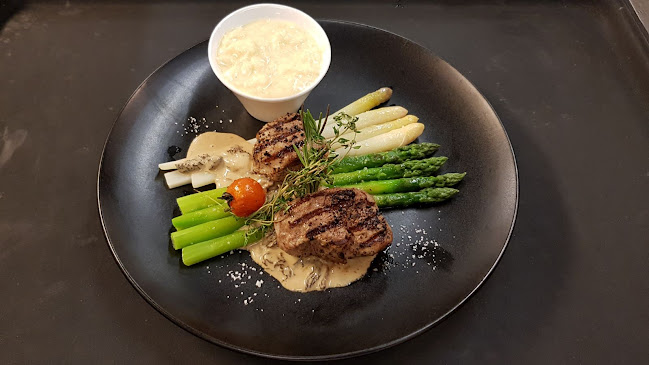 Opinii despre Brasserie La Coupole 1912 - Restaurant Resto Bar în Vevey - Gastronomie und Hotellerie