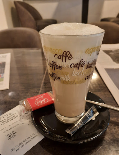 Restaurant Delifrance, Mme Petrus Camelia - Gastronomie und Hotellerie