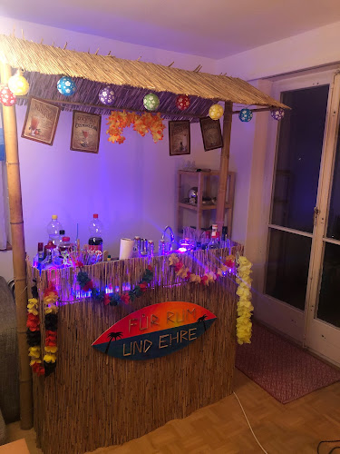 Opinii despre Tikibar - Für Rum und Ehre în Schlieren - Gastronomie und Hotellerie