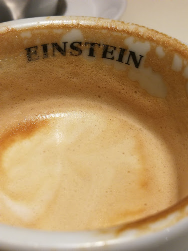 Comentarii opinii despre Einstein – café & bel étage