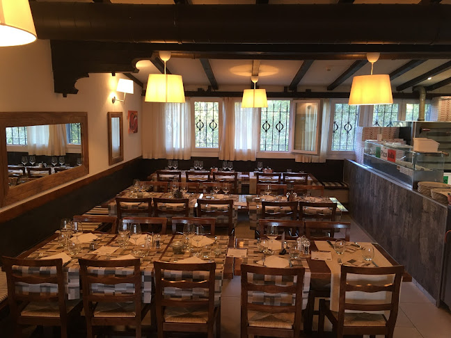 Opinii despre Die Pizza Italia în Bergdietikon - Gastronomie und Hotellerie