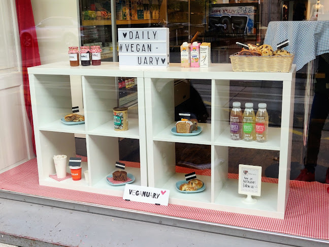 Comentarii opinii despre BACKbAR