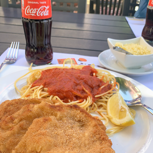 Comentarii opinii despre Restaurant Bar Café Ey Hof