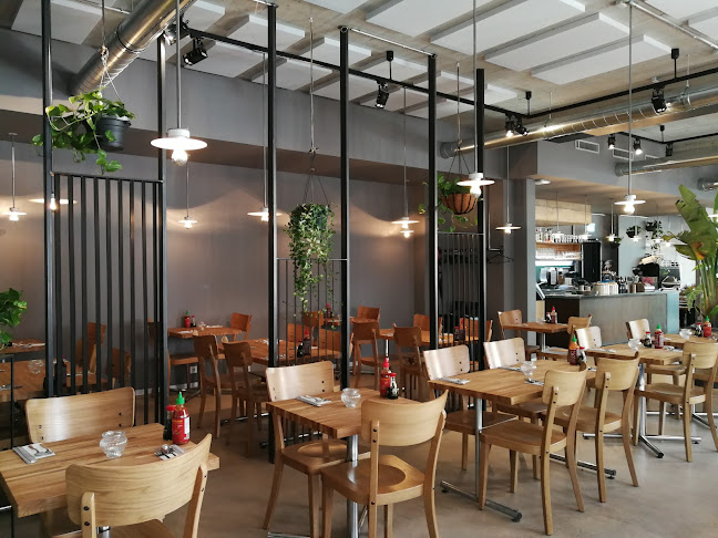 Opinii despre Restaurant Boo Messeplatz în Basel - Gastronomie und Hotellerie