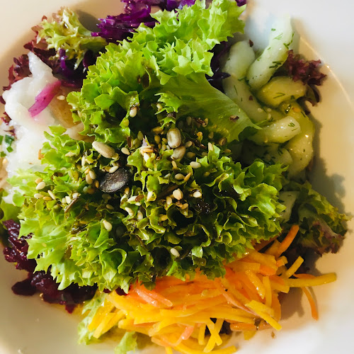 Opinii despre Gasthaus zum Löwen Neftenbach în Neftenbach - Gastronomie und Hotellerie