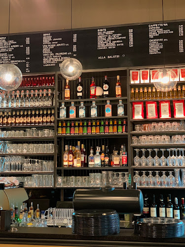 Comentarii opinii despre L'Osteria Basel Plaza