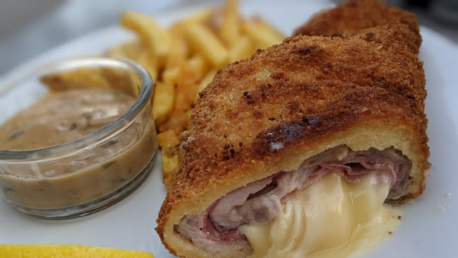 Vieil Ouchy - Gastronomie und Hotellerie