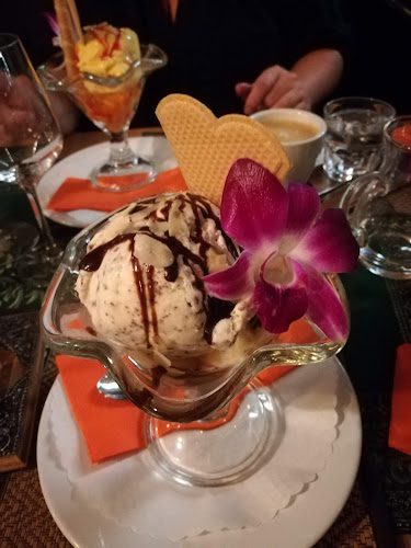 Opinii despre Thung Thong Thai Restaurant KLG în Solothurn - Gastronomie und Hotellerie