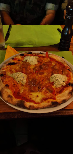 Rüeggisingerstrasse 69, 6020 Emmen