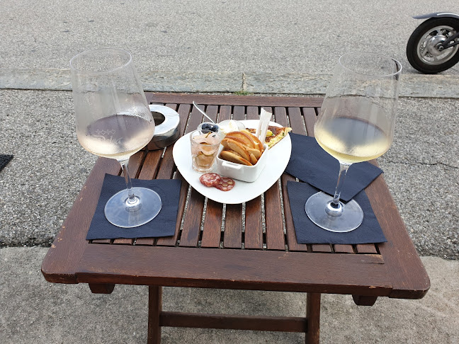 Opinii despre Bar New York în Ascona - Gastronomie und Hotellerie