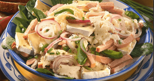 Opinii despre Burg-Strahlegg GmbH în Weesen - Gastronomie und Hotellerie