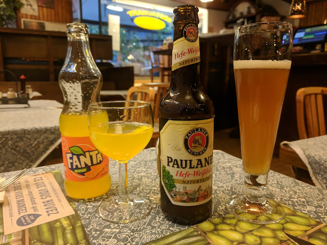 Pl. des Trois-Perdrix 3, 1204 Genève