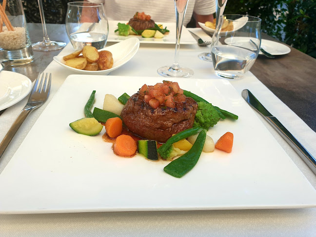 Restaurant Essen'z - Gastronomie und Hotellerie