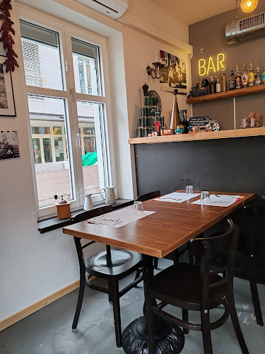 Opinii despre Ristorante Pizzeria Chianalea în Zürich - Gastronomie und Hotellerie