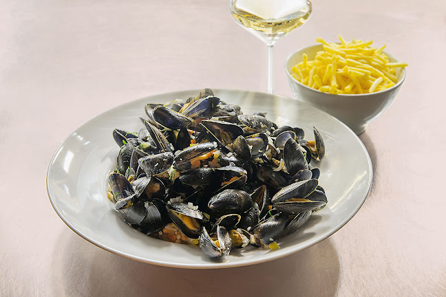 Opinii despre Rubina Restaurant & Weinkultur în Zürich - Gastronomie und Hotellerie