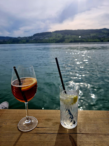 Opinii despre Seerose Bar & Lounge în Meisterschwanden - Gastronomie und Hotellerie