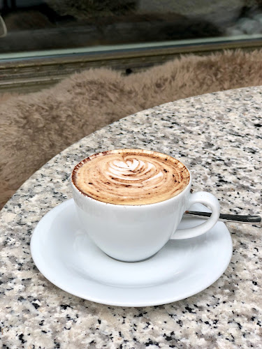 Alpineum Kaffeehaus°Bar - Gastronomie und Hotellerie