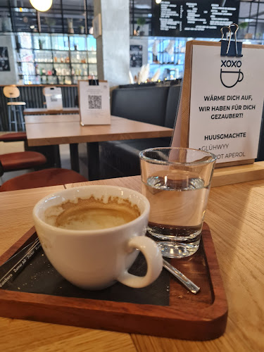XOXO Café Bar - Gastronomie und Hotellerie
