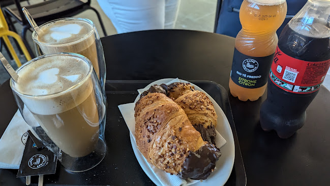 Opinii despre Caffè Spettacolo Luzern SBB în Luzern - Gastronomie und Hotellerie