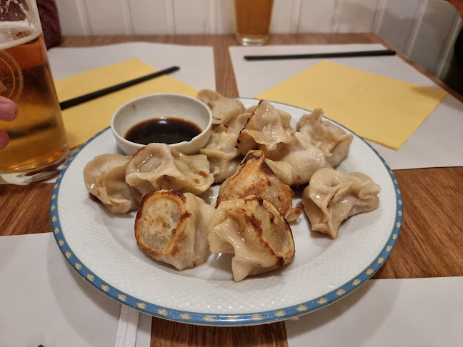 Av. du Censuy 18, 1020 Renens