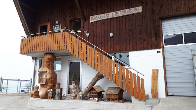 Huserenberg 2, 6432 Rickenbach b