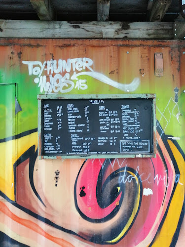 Opinii despre Hafechäs în Basel - Gastronomie und Hotellerie