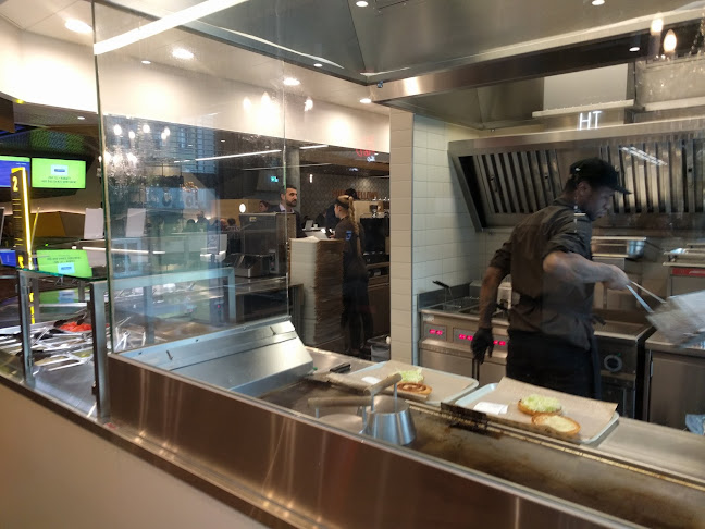 Opinii despre The BEEF Burger în Bern - Gastronomie und Hotellerie