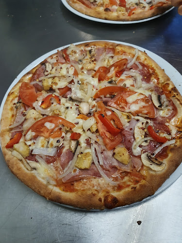 PIZZA BAR HASLE - Gastronomie und Hotellerie
