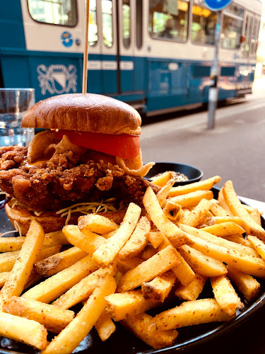 Opinii despre Gaijin Izakaya în Zürich - Gastronomie und Hotellerie