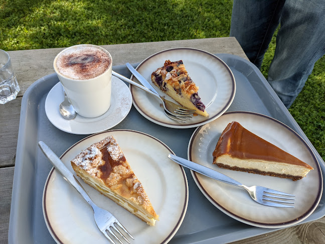 Opinii despre HofCafe în Stallikon - Gastronomie und Hotellerie