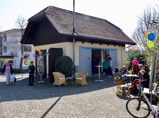 Opinii despre Buchcafé Déjà-lu în Bolligen - Gastronomie und Hotellerie