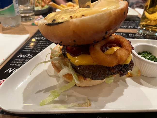 O'Lé burger et tapas - Neuchâtel