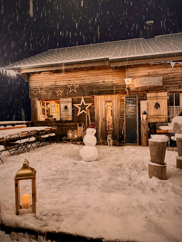 Opinii despre Skihütte Aeschiried în Aeschiried - Gastronomie und Hotellerie