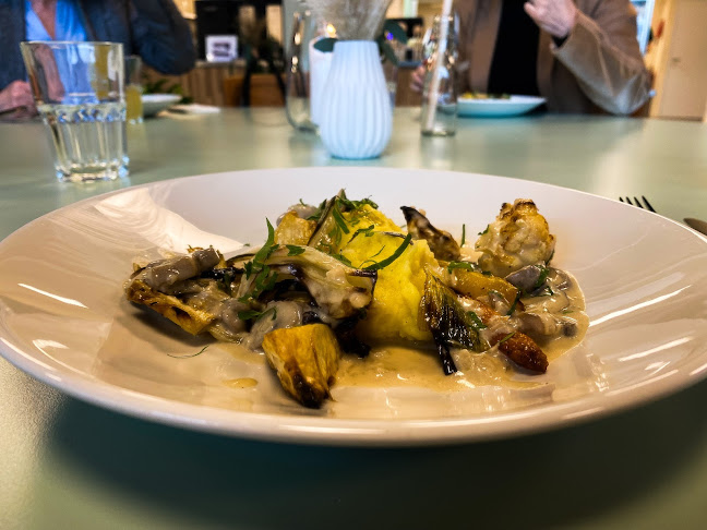 Opinii despre Bio Bistro im Westfeld în Basel - Gastronomie und Hotellerie