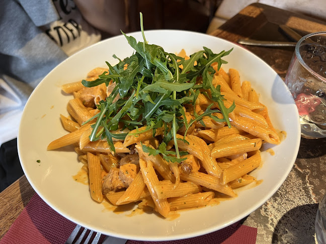 Rue des Chaudronniers 8, 1204 Genève