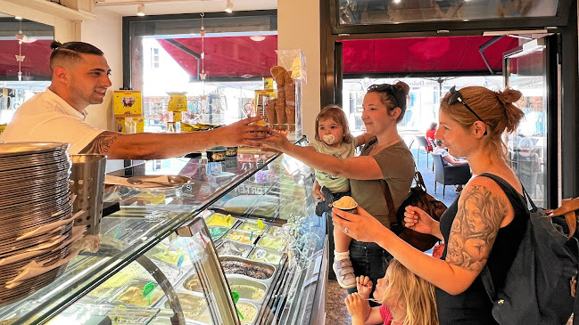 Comentarii opinii despre Angolo Dolce • Caffé-Bar • Pasticceria • Gelateria • Ristorante