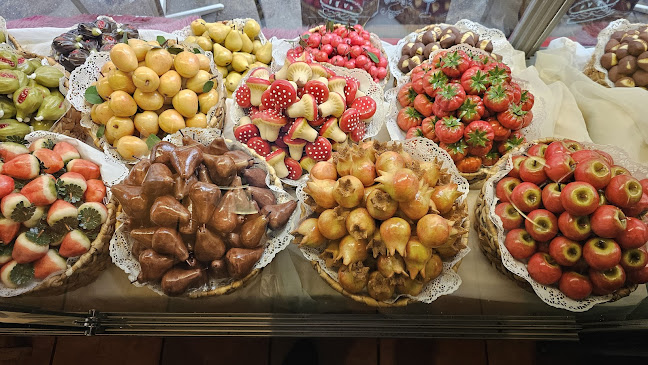 Opinii despre Konditorei Caredda în Zürich - Gastronomie und Hotellerie