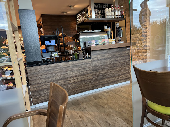Remo Wüst Bäckerei + Konditorei AG - Gastronomie und Hotellerie