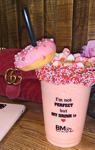 Av. des Alpes 49, 1820 Montreux