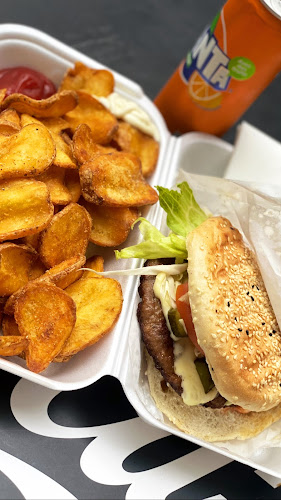 Opinii despre Chez Amelia în Bern - Gastronomie und Hotellerie