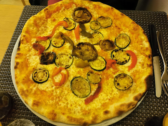 Opinii despre AL 74 Bar Ristorante Pizzeria în Lugano - Gastronomie und Hotellerie