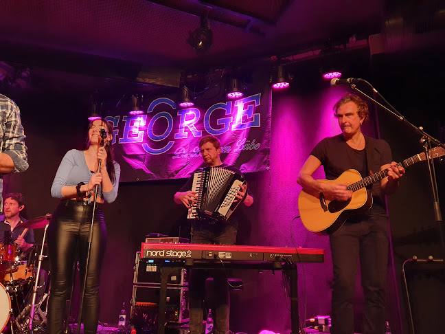 Opinii despre Kulturgenossenschaft Alti Moschti Mühlethurnen în Mühlethurnen - Gastronomie und Hotellerie