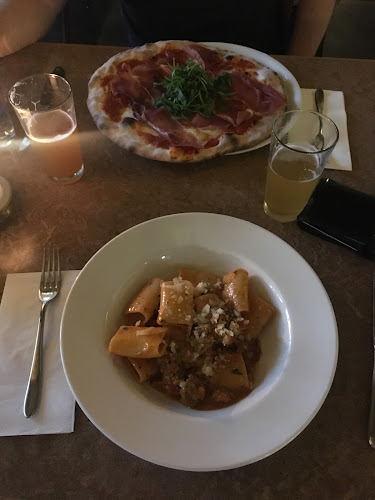 Restaurant Rosso - Gastronomie und Hotellerie