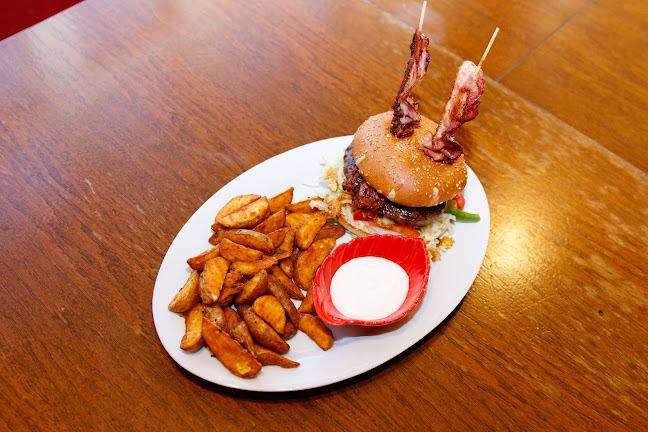 Pan Café Restaurant - Gastronomie und Hotellerie