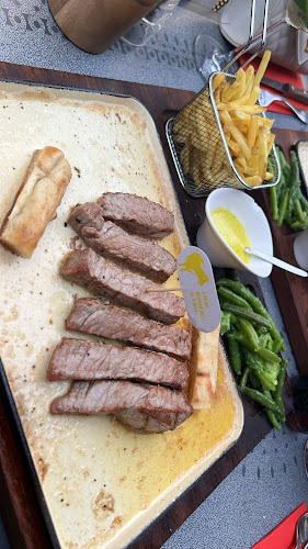 SAFE MEAT (STEAKHOUSE) - Geneva