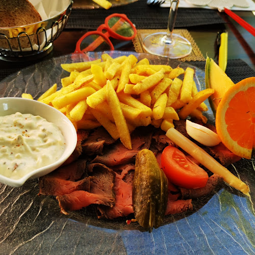 Opinii despre Restaurant Kreuz Pintli în Rubigen - Gastronomie und Hotellerie