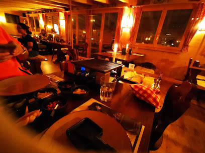 Aarebistro / Aare Chalet