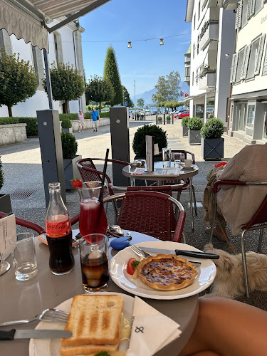 Opinii despre Konditorei Confiserie Schwarzenberger în Risch-Rotkreuz - Gastronomie und Hotellerie