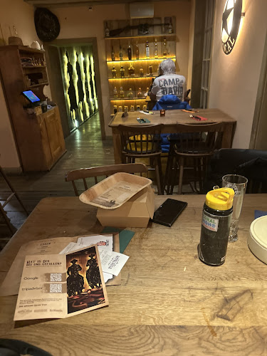 Comentarii opinii despre Appaloosa Saloon